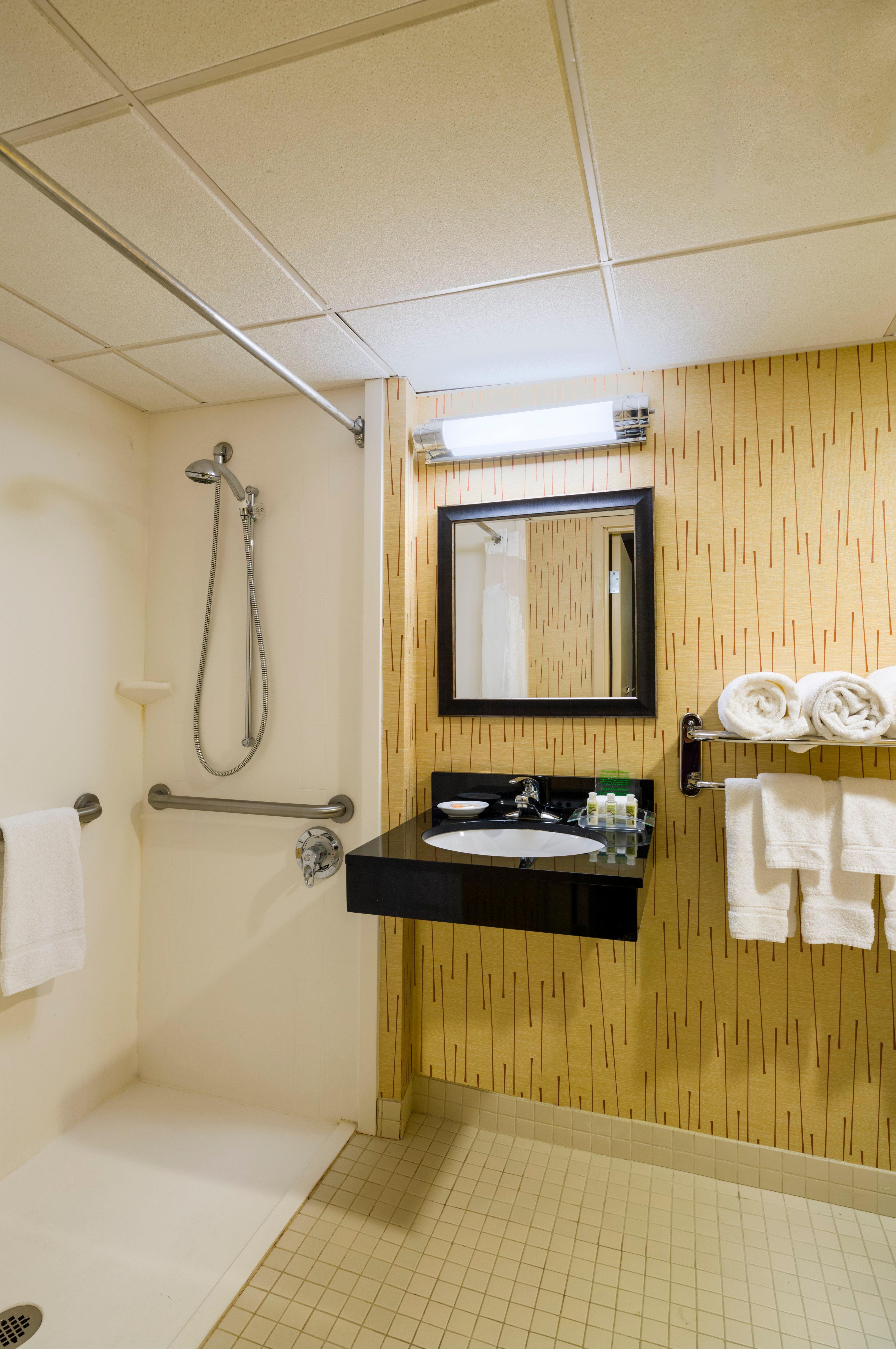 Holiday Inn Norwich By Ihg Екстериор снимка